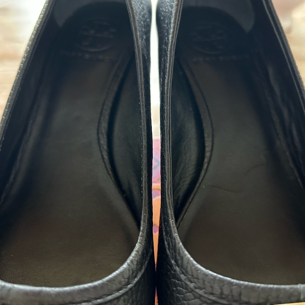 Barely worn! Tory Burch Black Jackie Wedge Women's Shoes 6.5M - Picture 6 of 7